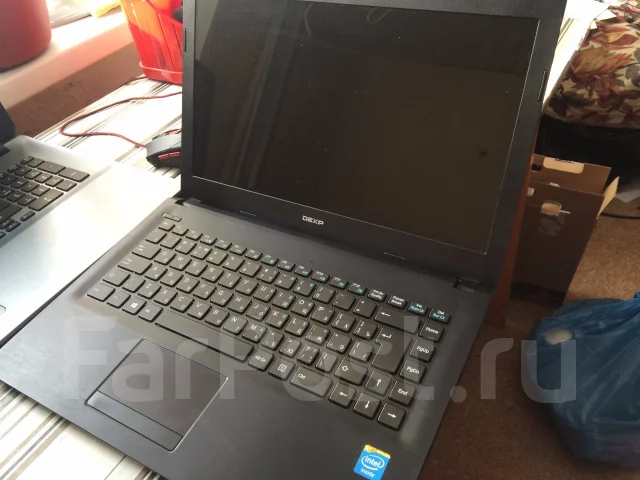 DEXP Athena T141. 2,6����, ��� 2048 ��, ���� 500���, WiFi: 1, ����������� �� 1��. ����
