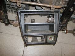 Консоль центральная. Mitsubishi RVR, N28W, N23WG, N21WG, N21W, N11W, N23W, N13W, N28WG Mitsubishi Chariot, N48W, N34W, N43W, N33W, N44W, N38W