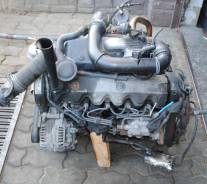 Двигатель в сборе. Volkswagen Transporter