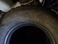 Goodyear. Зимние, шипованные, износ: 60%, 2 шт