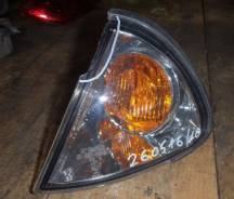 Поворотник. Toyota Avensis