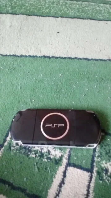Sony PlayStation Portable ����
