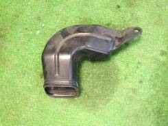 Воздухозаборник. Subaru Legacy, BD4, BG7, BD5, BG9, BG3, BG4, BG5, BD2, BD3, BGA, BGB, BD9, BGC Subaru Legacy Grand Wagon Двигатели: EJ20D, EJ22E, EJ2...