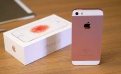Apple iPhone SE 64Gb. Новый