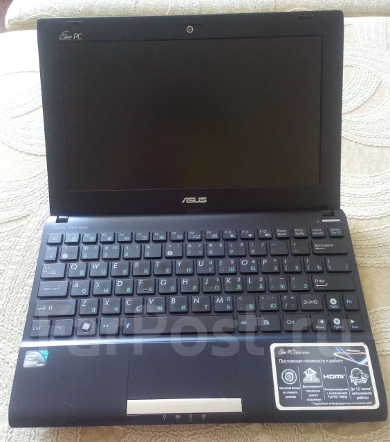 Asus Eee PC 1025C. 10.1", 1,9����, ��� 2048 ��, ���� 320���, WiFi: 1, Bluetooth: 1 ����
