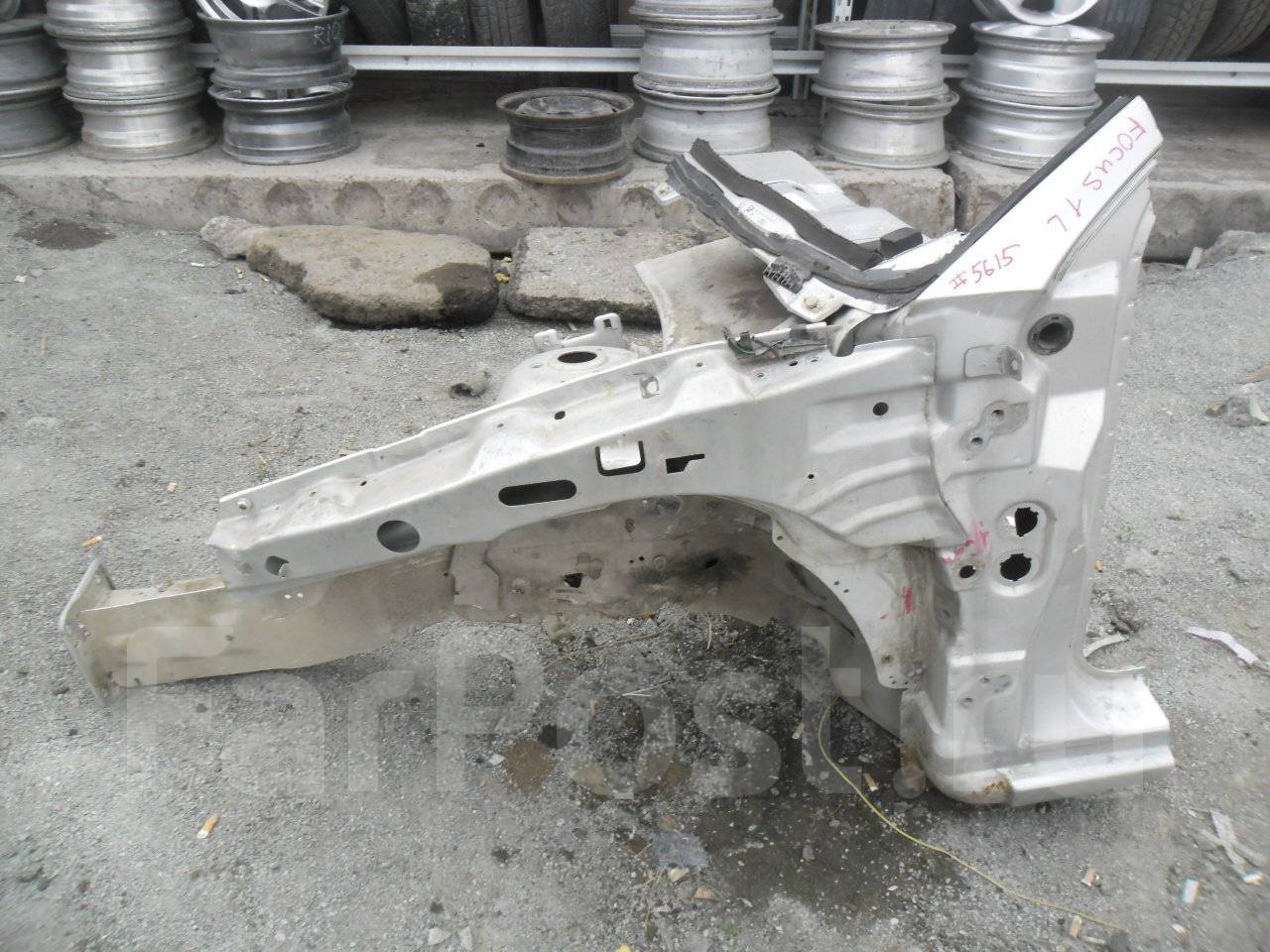 Лонжерон двигателя. Лонжерон опель корса д. Усилители лонжеронов бмв е87. Лонжерон автомобиля передний. Продольные лонжероны.