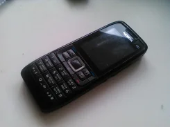 Nokia E51. �/� ����