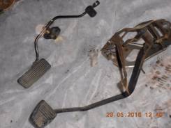 Педаль сцепления. Toyota Carina Toyota Corona