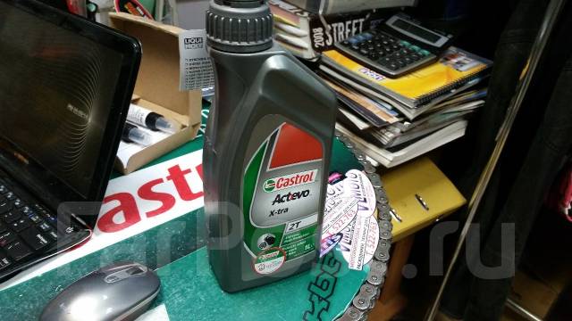 Моторное масло для мотоцикла 2Т двухтактное Castrol Actevo extra ...