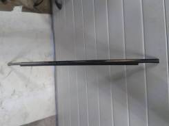 Накладка на дверь. Toyota Avensis, ADT251, ADT250, AZT255, ZZT251, ZZT250, AZT251, AZT250, CDT250 Двигатели: 2AZFSE, 1AZFE, 3ZZFE, 1CDFTV, 2ADFTV, 2AD...