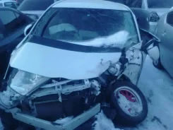 Toyota iQ ����