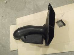 Патрубок воздухозаборника. Mazda CX-7