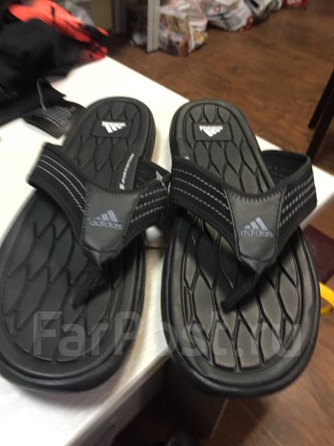 Adidas men's best sale raggmo flip flops