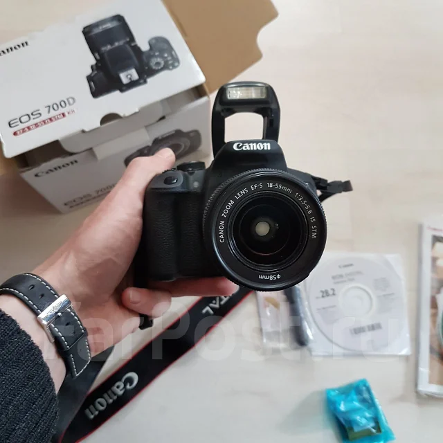 Canon EOS 700D Kit ����