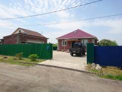 Продам или Обменяю коттедж на недвижимость. 3 я Луговая д 2, р-н Артем-1, площадь дома 140 кв. м., скважина, электричество 15 кВт, отопление твердотоп...
