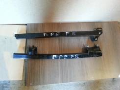 Направляющая стекла. Subaru Legacy, BLE, BPE, BL5, BP9, BP5 Subaru Outback, BP9, BP, BPE Двигатели: EJ253, EJ20C, EJ30D, EJ20Y, EJ204, EJ203, EJ20X
