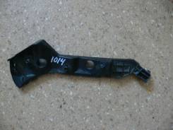 Крепление бампера. Toyota Yaris, NCP11, NCP12 Toyota Echo, NCP12, NCP11 Toyota Platz, SCP11, NCP12, NCP16 Двигатели: 1NZFE, 2NZFE, 1SZFE