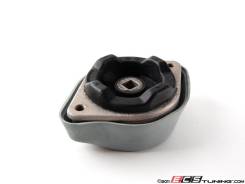 Подушка коробки передач. Volkswagen Passat Audi A4 Audi A6