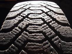 Goodyear UltraGrip 500. Зимние, шипованные, износ: 10%, 4 шт