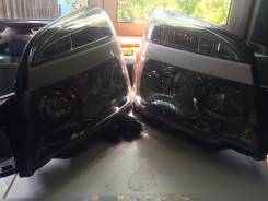 Фара. Toyota Voxy, AZR60, AZR60G
