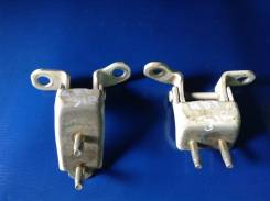 Крепление боковой двери. Honda Fit, GD4, GD3, GD2, GD1, LA-GD3, UA-GD4, LA-GD4, DBA-GD2, CBA-GD4, LA-GD1, UA-GD2, LA-GD2, UA-GD3, DBA-GD1, DBA-GD4, DB...