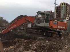 Hitachi EX200 ����