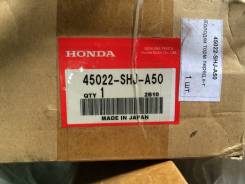 Колодка тормозная. Honda CR-V, DBA-RE4, DBA-RE3
