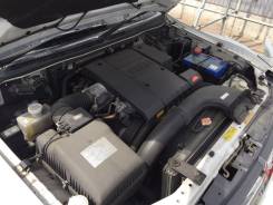 Двигатель в сборе. Mitsubishi Pajero, V75W