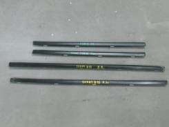 Молдинг стекла. Nissan Sunny, SB15, B15, JB15, FNB15, FB15, QB15 Двигатели: SR16VE, QG13DE, QG18DD, QG15DE, YD22DD