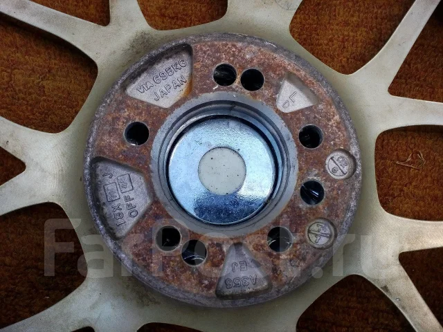 Bridgestone Glitzer. 7.5x18", 4x100, 5x100, ET48, �� 73���. ��� ����� �� ������������ ����