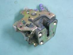 Замок двери. Nissan: Cube, Tino, Expert, Primera, AD, Sunny, Wingroad, Presage, X-Trail, Bluebird Sylphy, Avenir, Bassara, Cefiro Двигатели: CGA3DE, C...