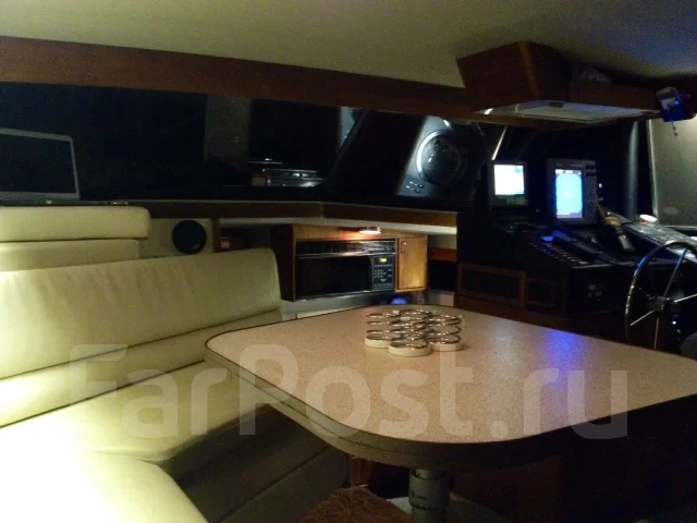 Bayliner. 1992 ���, ����� 11,58��., ��������� ������������, ������ ����