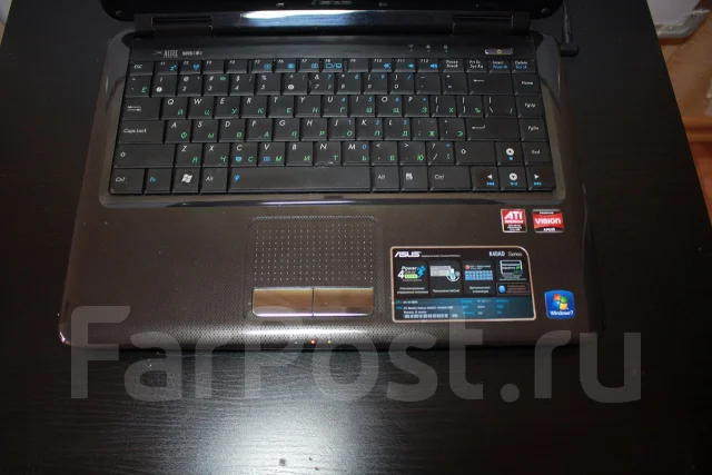 Asus K40AD. 14", 2����, ��� 3072 ��, ���� 320���, WiFi: 1, Bluetooth: 1, ����������� �� 5��. ����