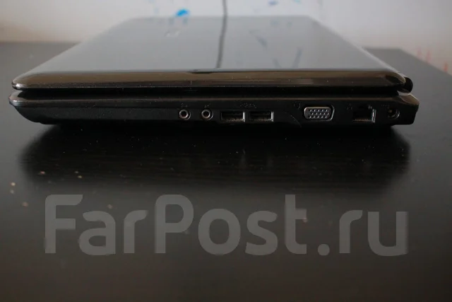 Asus K40AD. 14", 2����, ��� 3072 ��, ���� 320���, WiFi: 1, Bluetooth: 1, ����������� �� 5��. ����