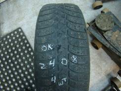 Bridgestone Ice Cruiser 5000. Зимние, шипованные, износ: 40%, 4 шт