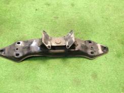 Балка под кпп. Subaru: Forester, Legacy, Impreza, Outback, XV, Exiga Двигатели: EJ202, EJ203, EJ205, EJ201, EJ206, EJ20C, EJ253, EJ254, EZ30D, EJ154...