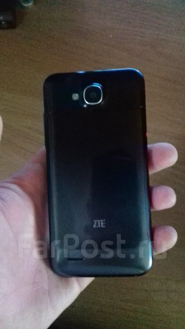ZTE Grand Era. �/� ����