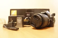 Nikon D3000 Kit. 10 - 14.9 ��