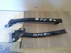 Направляющая стекла. Subaru Legacy, BLE, BPE, BP9, BL5, BP5 Subaru Outback, BP9, BP, BPE Двигатели: EJ253, EJ20C, EJ30D, EJ20Y, EJ204, EJ203, EJ20X