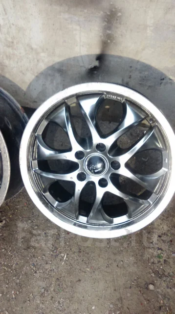 Rota Gravel. 7.0x17", 5x114.3, ET48, �� 71���. ����