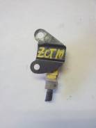 Датчик airbag. Toyota Opa, ZCT10, ZCT15, ACT10 Двигатели: 1ZZFE, 1AZFSE