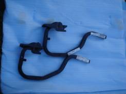 Крепление крышки багажника. Nissan Bluebird Sylphy, NG11, G11, KG11 Nissan Almera Двигатели: MR20DE, HR15DE