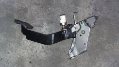 Концевик под педаль тормоза. Honda Inspire, UA5 Двигатель J32A