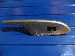 Кнопка стеклоподъемника. Toyota: Corolla Rumion, ist, Matrix, Spade, RAV4, FJ Cruiser, Corolla, Aurion, Belta, Tundra, Aqua, Vitz, Camry, Highlander...