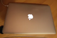 Apple MacBook Pro 15 2013 Early ME698. 15", 2 700����, ��� 8 ��, ���� 256���, WiFi: 1, Bluetooth: 1, ����������� �� 8��. ����