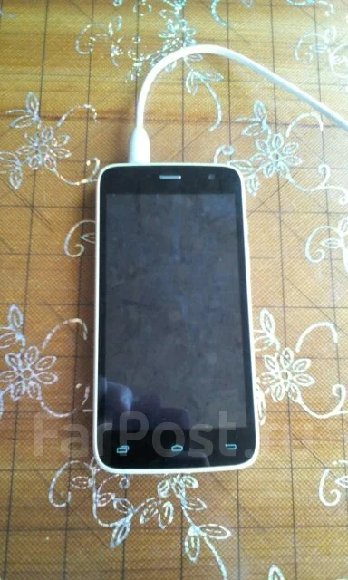 DEXP Ixion E150 Soul ����