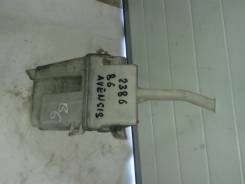 Бачок стеклоомывателя. Toyota Corolla, ZZE120, ZZE121, ZZE123, CDE120, NDE120 Toyota Avensis, ZZT251, AZT255, AZT250, ADT251, AZT251, ADT250, CDT250...