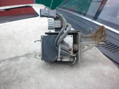 Блок abs. Nissan Cube, Z10