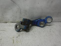 Крепление боковой двери. Ford Focus, CAP, CB4 Ford Kuga, CBV Ford C-MAX, CAP, CB3