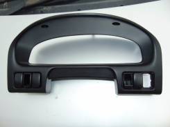 Консоль панели приборов. Mazda Bongo Friendee, SGEW Двигатель FEE